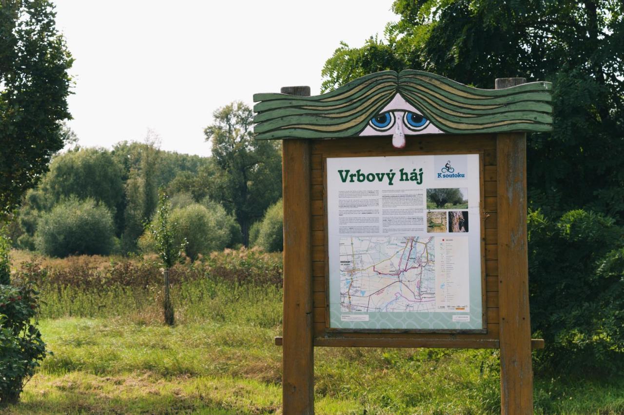 Ubytovani Na Sklipku Jevisovka Exterior foto